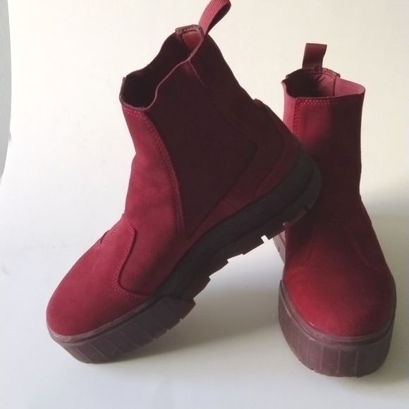 Puma Mayze Suede Platform Chelsea Boots Women Maroon Pull On Dr Size 9.5 - Picture 6 of 6